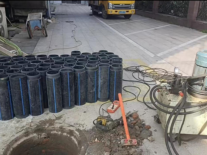 射阳PE置换管厂家 DN315置换管 非开挖管短管置换